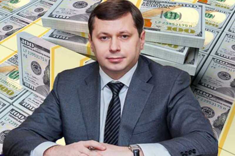 Mediterranean luxury and dual citizenship: Kiev Appellate Court judge Yaroslav Golovachev purges online mentions of his villa ownership and Cypriot passport