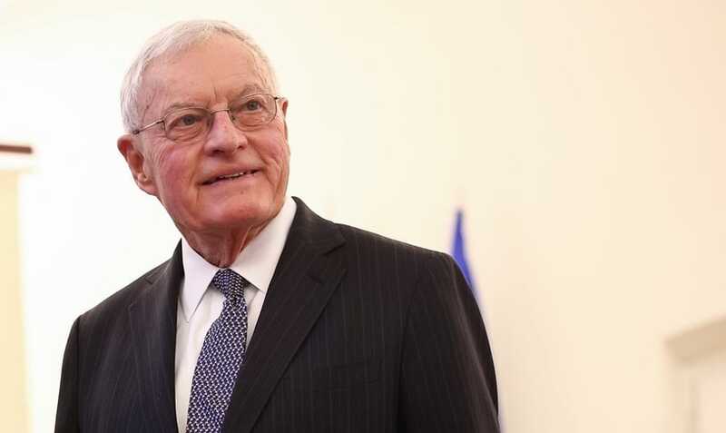Экс-спецпредставитель США Кит Келлог заявил о приостановке переговоров по Украине