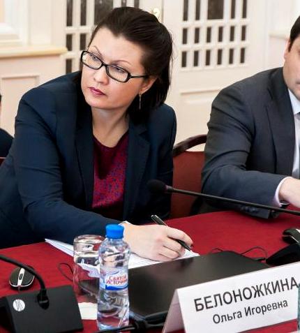 Комарова, Наталья, ХМАО, губернатор, отставка, скандал, зачистка, Белоножкина, махинации, злоупотребления, схемы queieziqdtieekmp